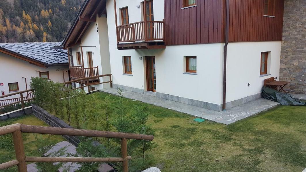 Pré-Saint-Didier Villaggio Delle Alpi מראה חיצוני תמונה